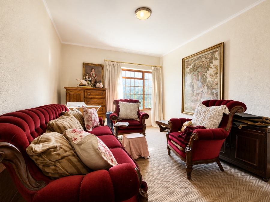 3 Bedroom Property for Sale in Wynberg Upper Western Cape